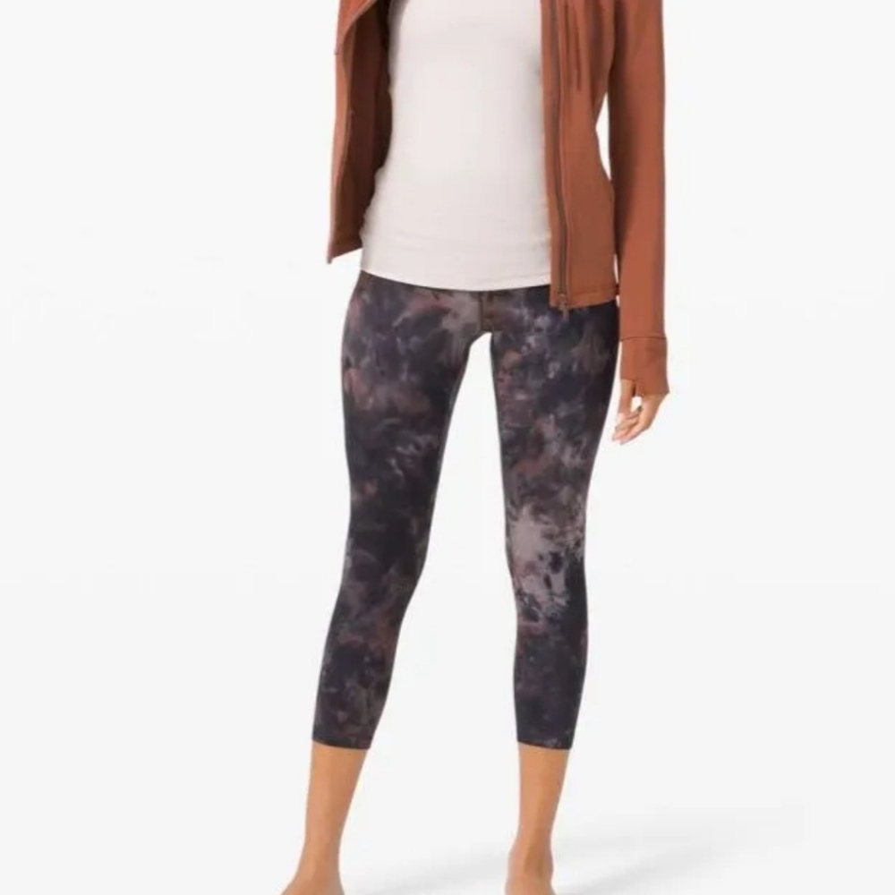 Lululemon Align Crop 23” Diamond Dye Leggings Size 6 Nulu